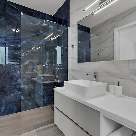 Вилла Bava - Swimming Pool With Sea View Макарска