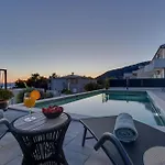 Bava - Swimming Pool With Sea View Makarska