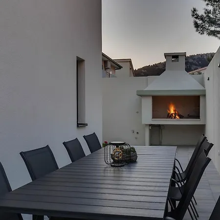 Villa Bava - Swimming Pool With Sea View Makarska