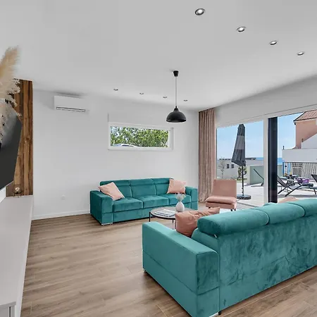 Villa Bava - Swimming Pool With Sea View Makarska