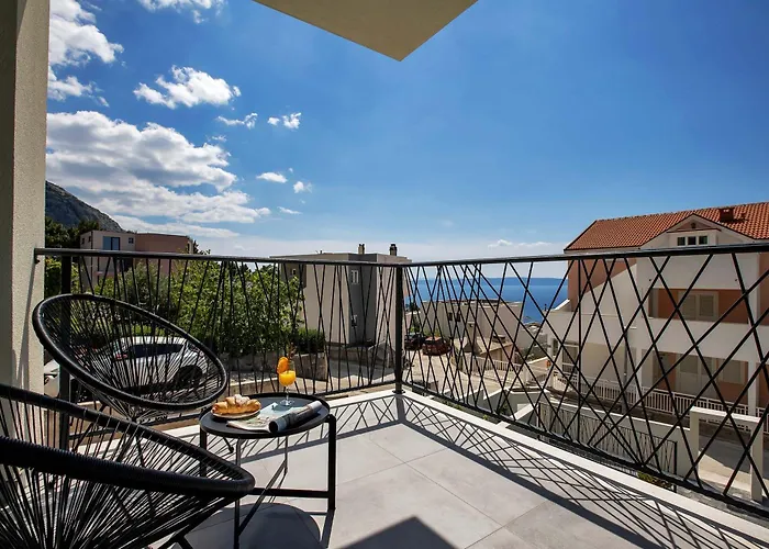Villa Bava - Swimming Pool With Sea View Makarska