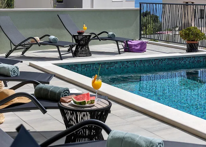 Villa Bava - Swimming Pool With Sea View Makarska