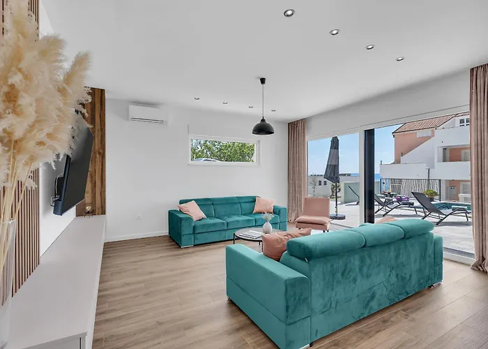 Villa Bava - Swimming Pool With Sea View Makarska