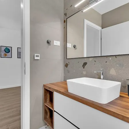 Villa Bava - Swimming Pool With Sea View