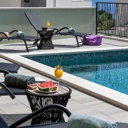 Villa Bava - Swimming Pool With Sea View Makarska